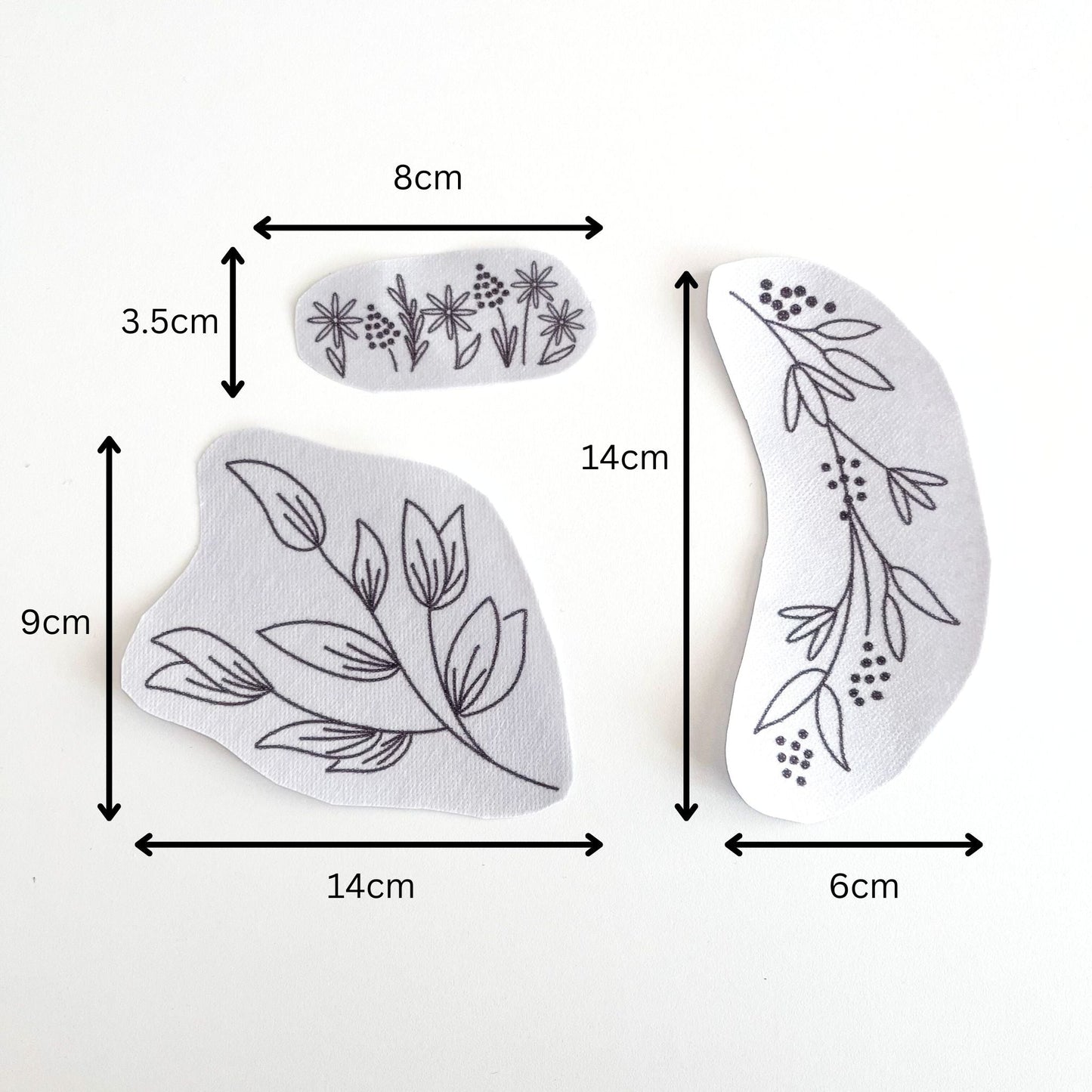 image demonstrates size of each design. Inside pocket: 3.5cm X 8cm. Front pocket: 6cm x 14cm, back pocket 9cm x 14cm
